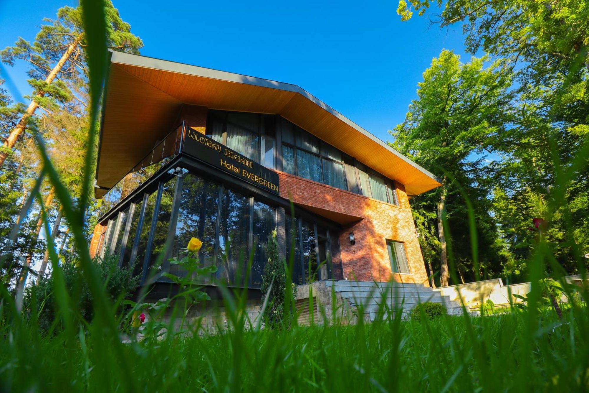 Hotel Evergreen Bordžomi Exteriér fotografie
